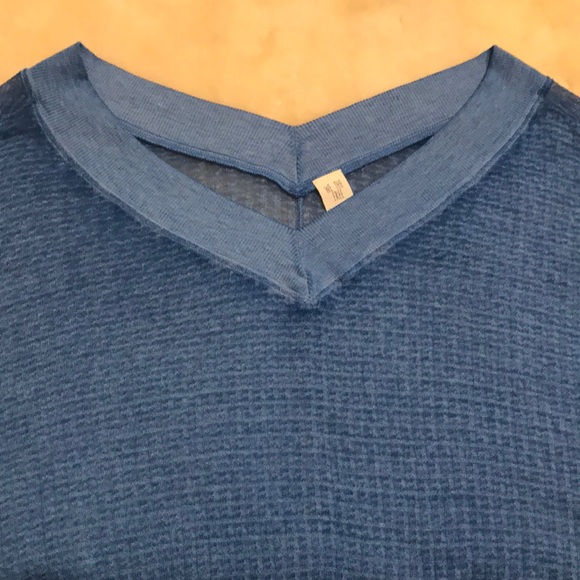 Free People South Side Thermal Blue Top. Size: M,L - Picture 5 of 8